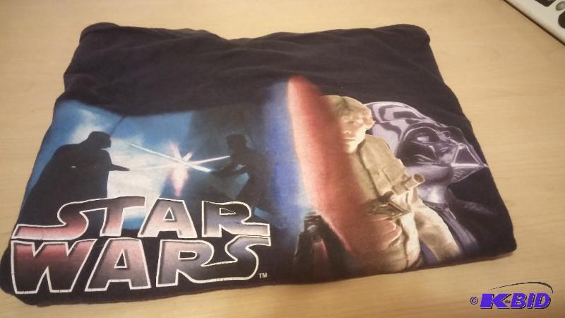 Star Wars T-shirt Size kids Medium. Has been ...