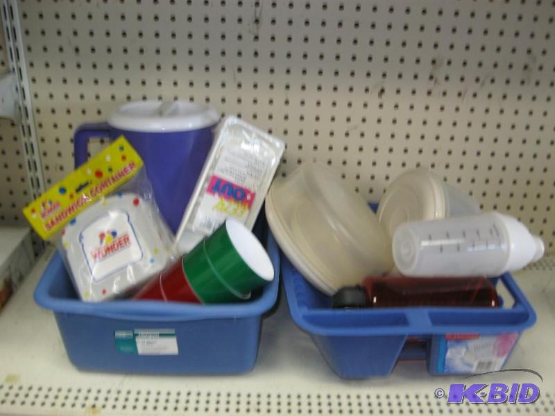 Lot Of Kitchen Items...