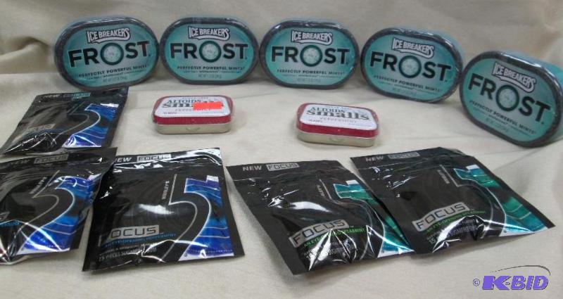 Qty 12 Icebreakers frost sugar free winter co...
