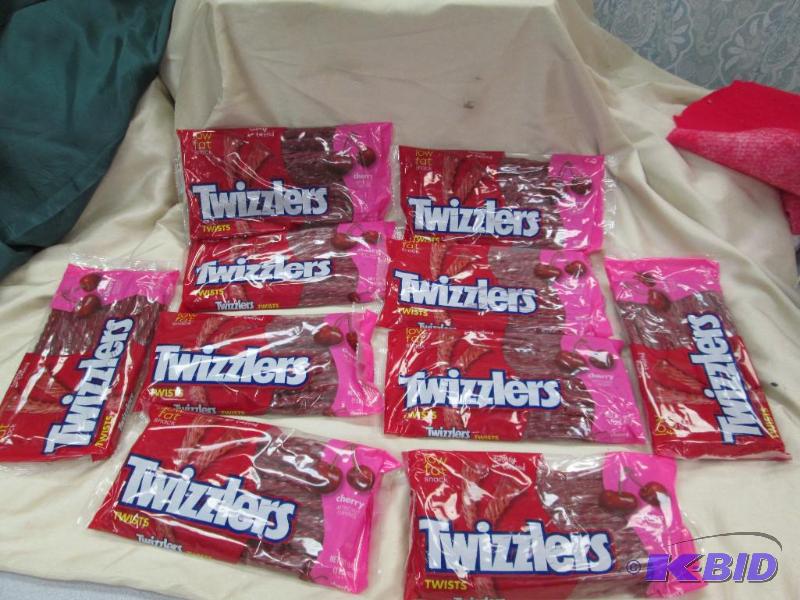 Qty 10 pkg of Twizzlers Cherry 16 oz Exp 102...