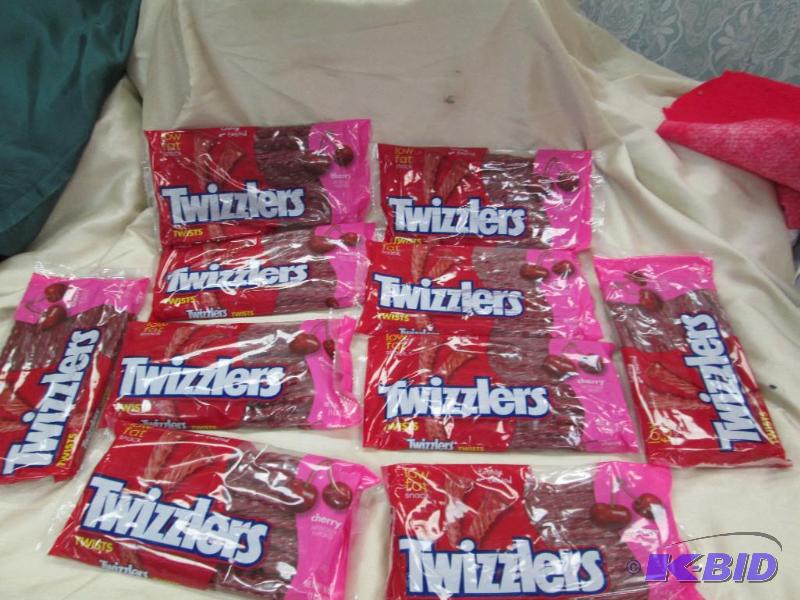 Qty 10 pkg of Twizzlers Cherry 16 oz Exp 102...