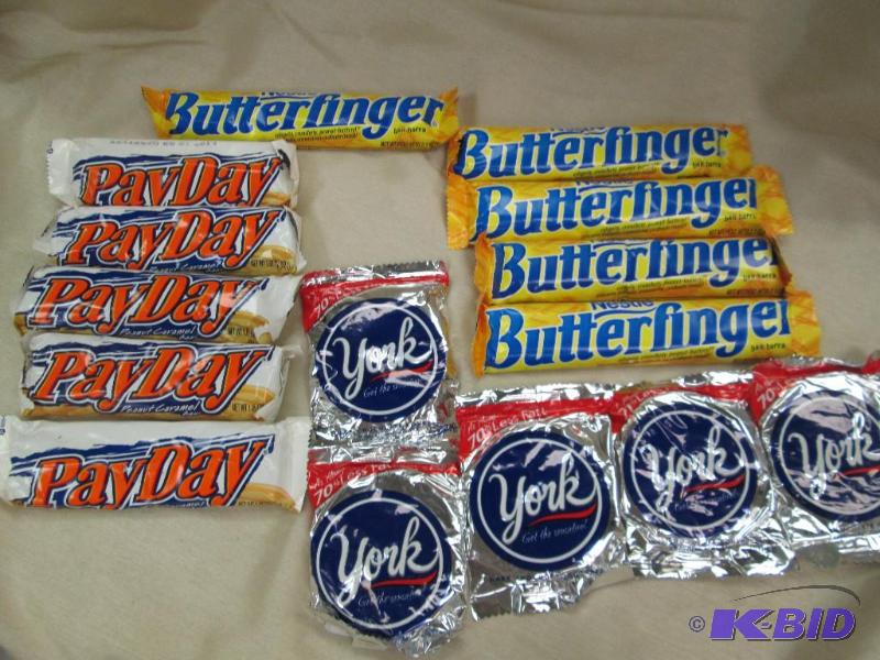 Qty 15 Payday Peanut caramel bar, York Dark c...