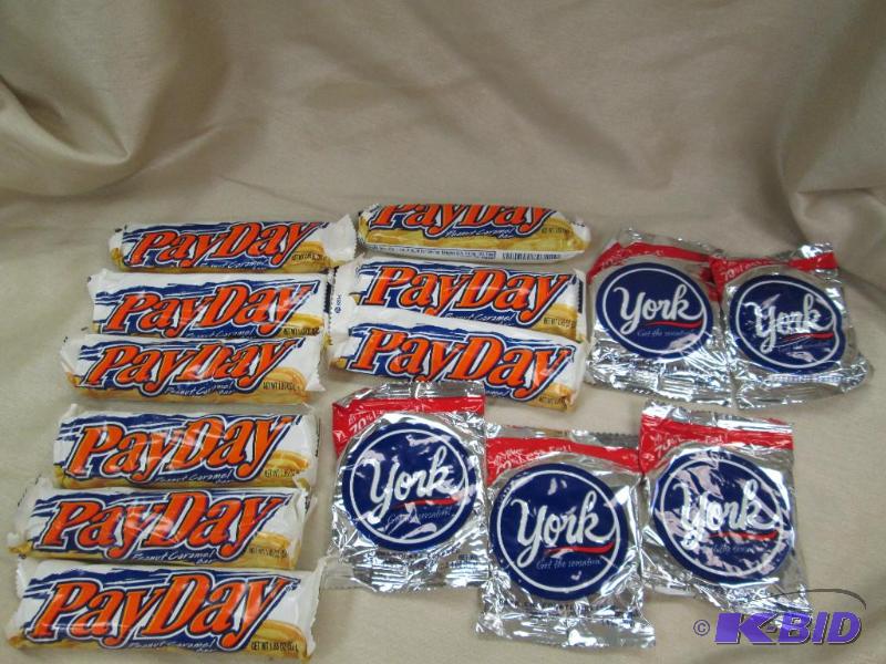 Qty 14 candy bars Payday Peanut caramel bar, ...