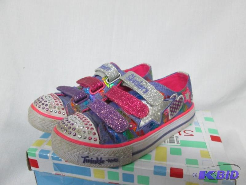 lot 40 image: Skechers Shuffles Classy Sassy Sneakers