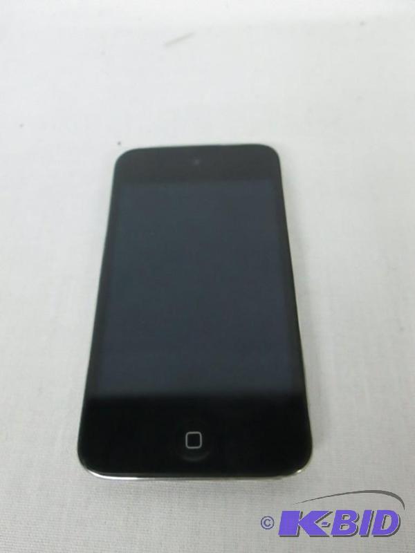 lot 41 image: Apple iPod Touch 16GB 4th Generation