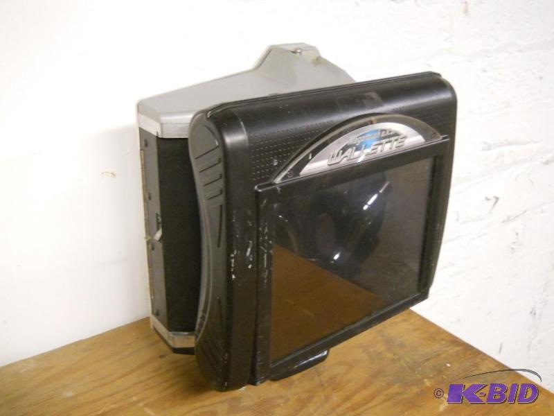 lot 11 image: Merit Industries Megatouch EVO Wallette Touchscreen Wall Mount Arcade Game