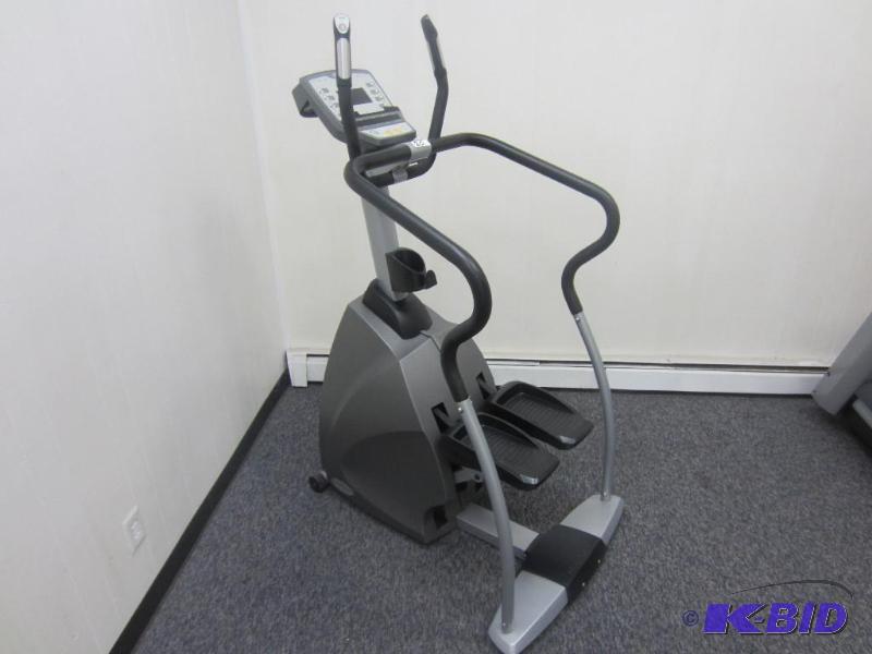 lot 20 image: Matrix S3X Commercial Grade Stepper