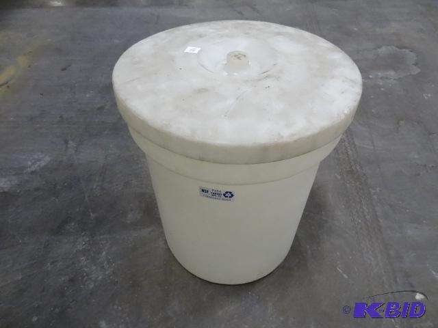 lot 112 image: Dry Ingredient Bin...