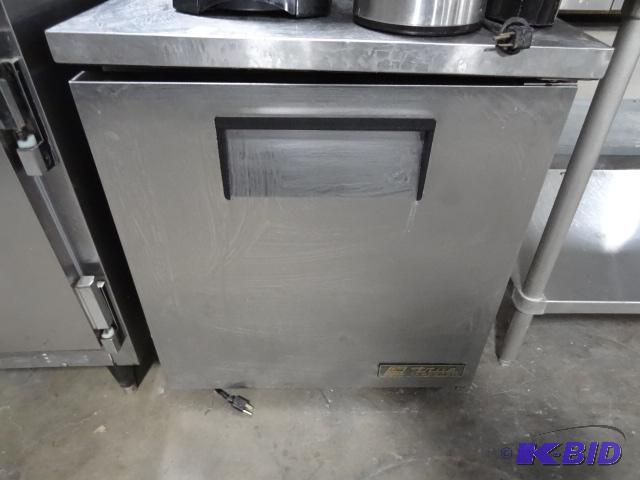 lot 151 image: True Under Counter Freezer Model TUC -27F-LP ...