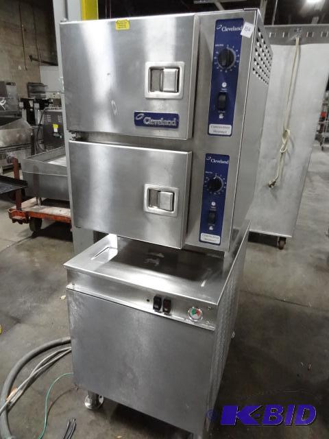 lot 156 image: Cleveland Convection Steamer Model 24CEM24, 2...