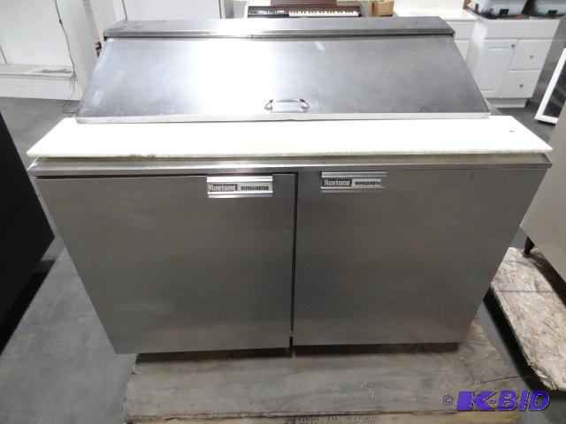 lot 159 image: Raetone Prep Refrigerator 48 X 29 X 43 110 Vo...