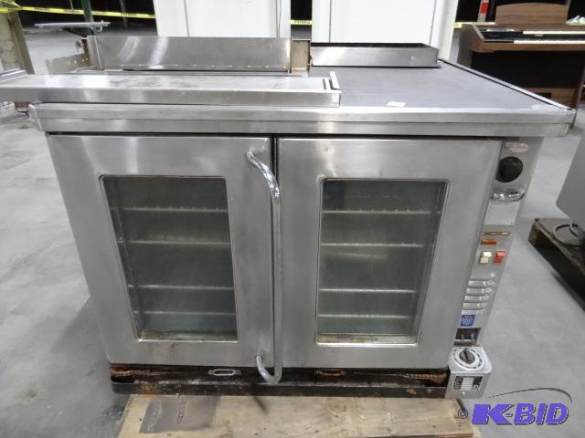 lot 168 image: Blodgett Convection Oven Model EF111, 208220...