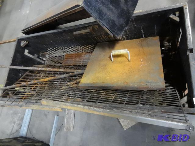 lot 173 image: Charcoal BBQ Grill. 63 X 27 X 19...