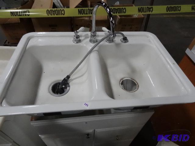 lot 204 image: Metal Kitchen Sink 33 X 22...