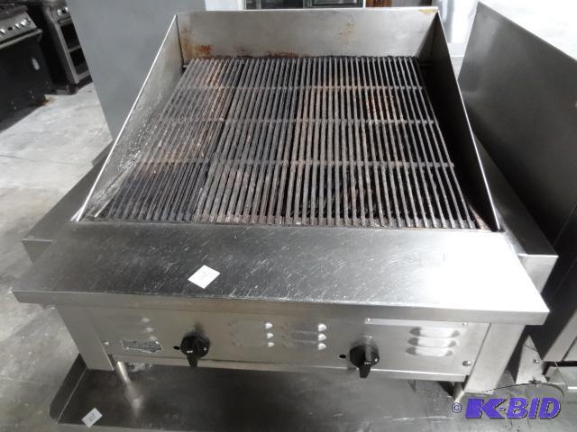 lot 71 image: Tec Natural Gas Broiler. 24 X 24 Grill Surfac...