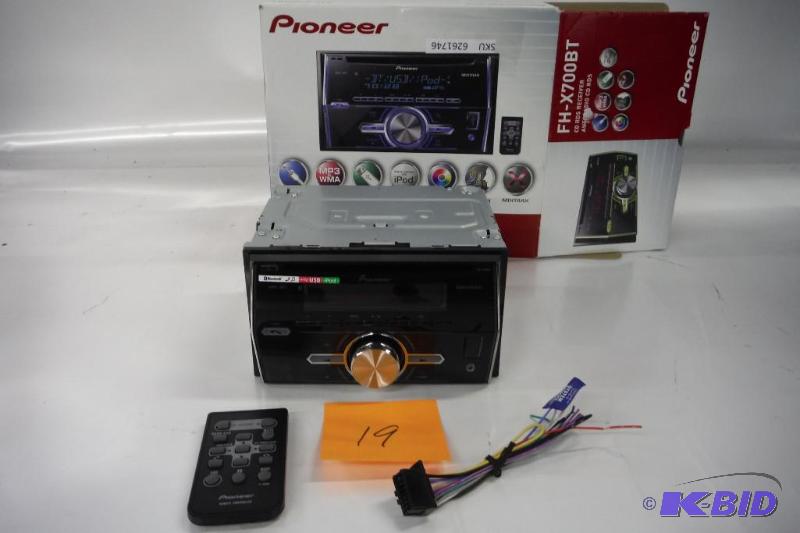 lot 19 image: Pioneer FH-X700BT In-Dash Double DIN CDMP3USB Car Stereo Receiver w Bluetooth, Pandora Link, MIXTRAX & iPod Support