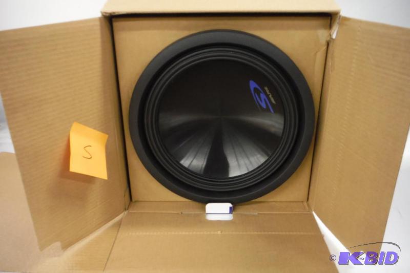 lot 5 image: Alpine SWS-12D4 12 Dual-Voice-Coil 4-Ohm Subwoofer SWS12D6