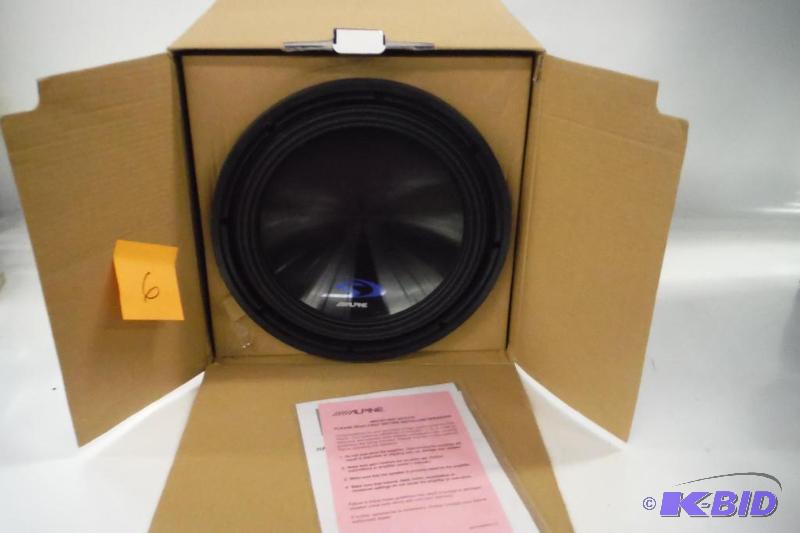 lot 6 image: Alpine SWS-12D4 12 Dual-Voice-Coil 4-Ohm Subwoofer SWS12D7