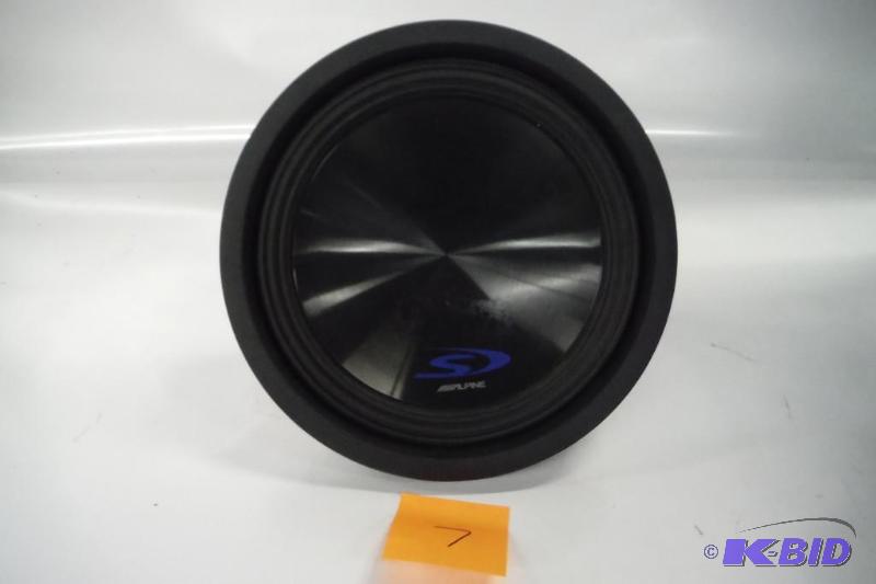 lot 7 image: Alpine SWS-12D4 12 Dual-Voice-Coil 4-Ohm Subwoofer SWS12D8