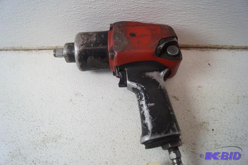 pneumatic wrench