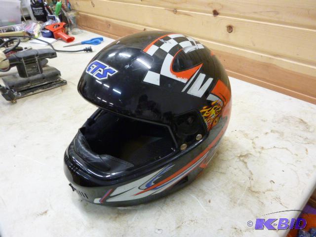 lot 148 image: CTS Helmet Size unknown, has a little damage....