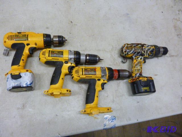 lot 150 image: Four DeWalt Drills 12 volt, two batteries, no...