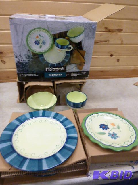 lot 160 image: Pfaltzgraff Verona Dinnerware Set...