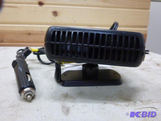lot 171 image: 12 Volt FanHeater...