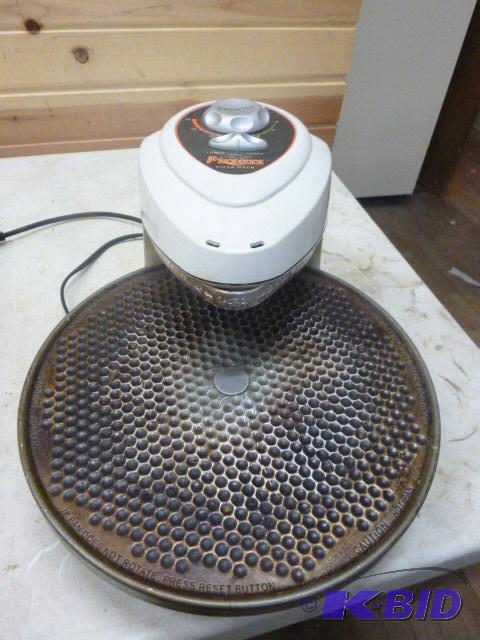 lot 191 image: Pizzazz Pizza Maker Tested and works....