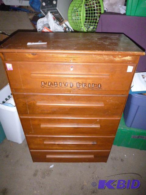 lot 2 image: 5 Drawer Dresser 44" X 30" X 15&quo...