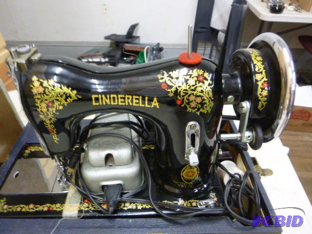 lot 33 image: Rare Vintage Cinderella Sewing Machine Very n...