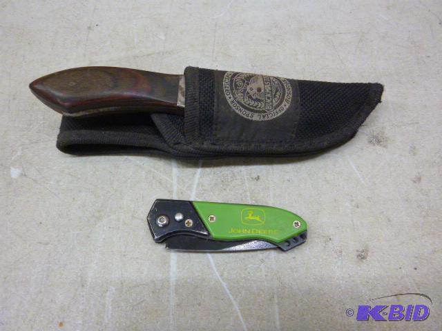 lot 58 image: Buck Master Hunting Knife with Sheath And Joh...