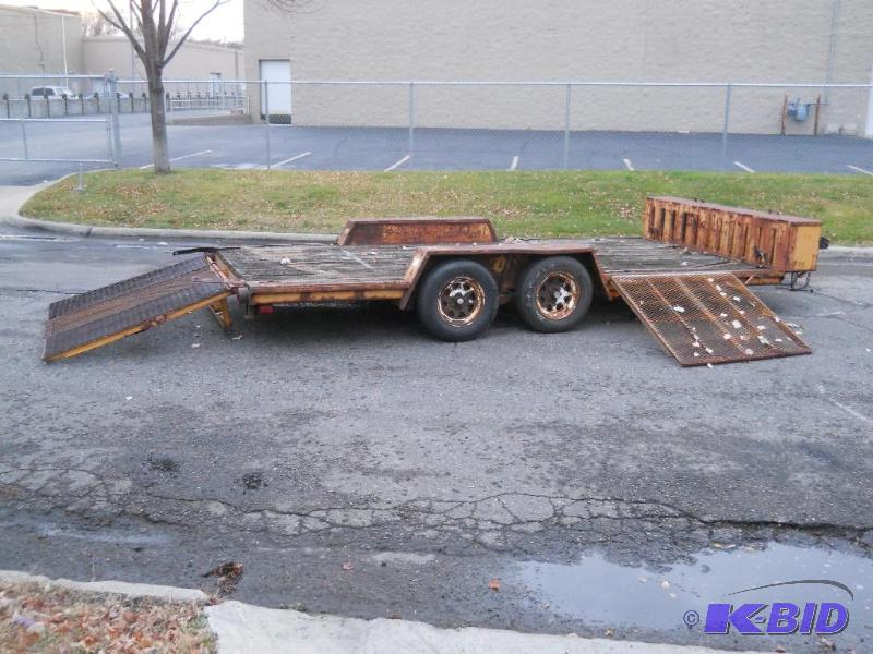 lot 1 image: Felling Tandem Axle Equipment Trailer