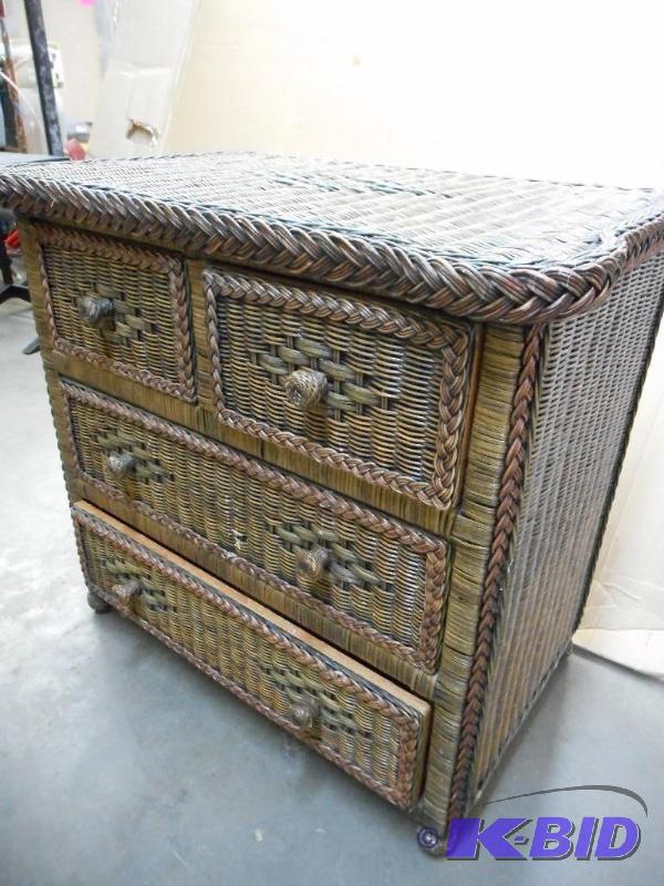 WIcker Chest
