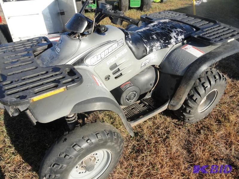 lot 1008 image: Polaris 4-wheeler