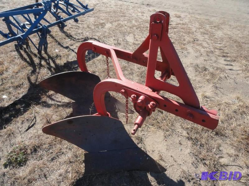 lot 1023 image: Plow