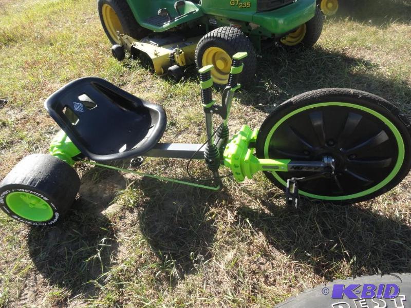lot 1029 image: Huffy Green Machine