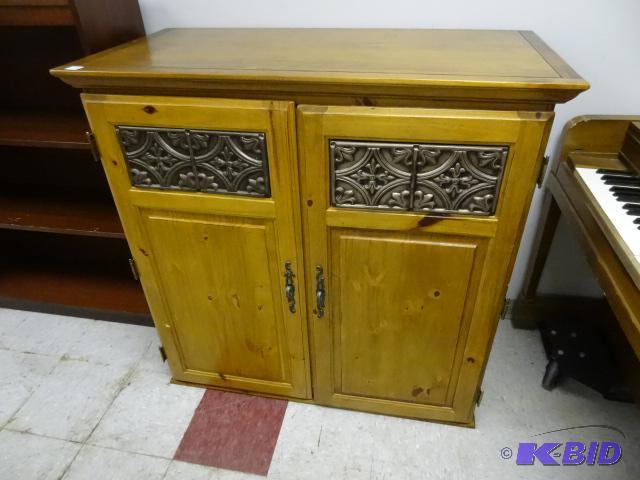 lot 115 image: 2 Door Decorative Wood Cabinet 44 X 22 X 43...