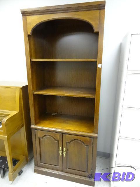 lot 125 image: Wood Cabinet with 2 Shelves and 2 Doors 32 X ...