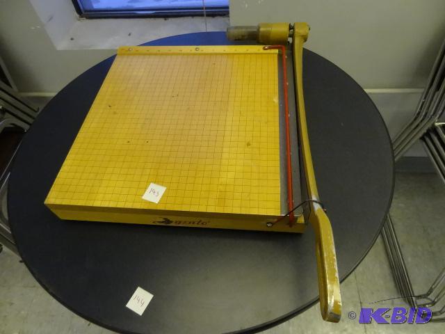 lot 143 image: 16" Paper Cutter...