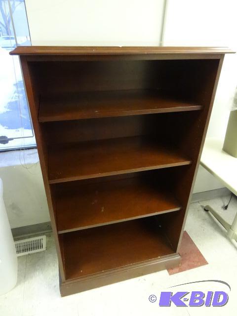 lot 154 image: Wood Book Shelf 32 X 18 X 53. 3 Adjustable Sh...