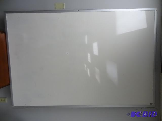 lot 18 image: 72 X 48 White Board...