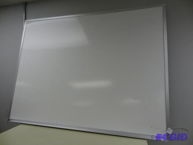 lot 60 image: 48 X 36 White Board...