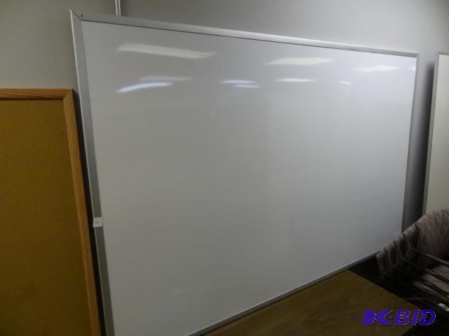 lot 66 image: 72 X 48 White Board...