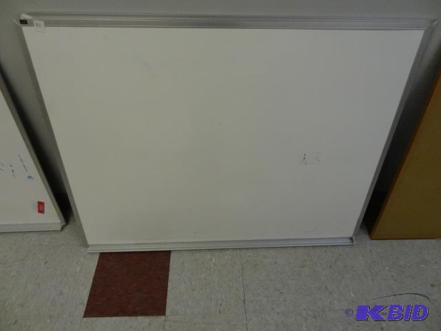 lot 84 image: 48 X 36 White Board...