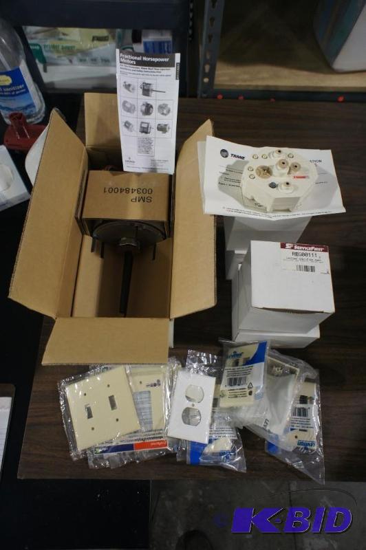 Lot of various leviton outlet covers - Emerso...