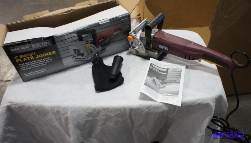 lot 15 image: Chicago Electric 4" Biscuit Plate Joiner...