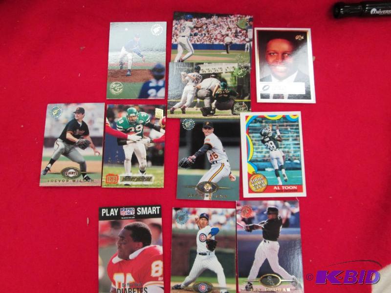 lot 101 image: Qty 11 Topps Jets Al Toon and Johnny Johnson-...