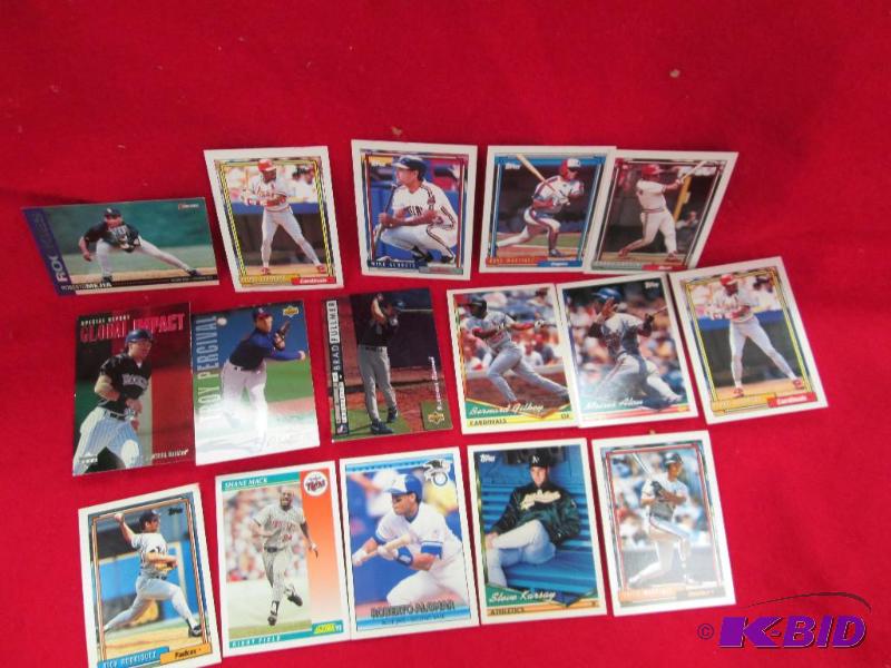 lot 135 image: Qty 16 Minnesota Twins Shane Mack - Cardinals...