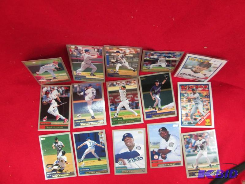 lot 138 image: Qty 15 Topps Minnesota Twins Ron Coomer- Oakl...